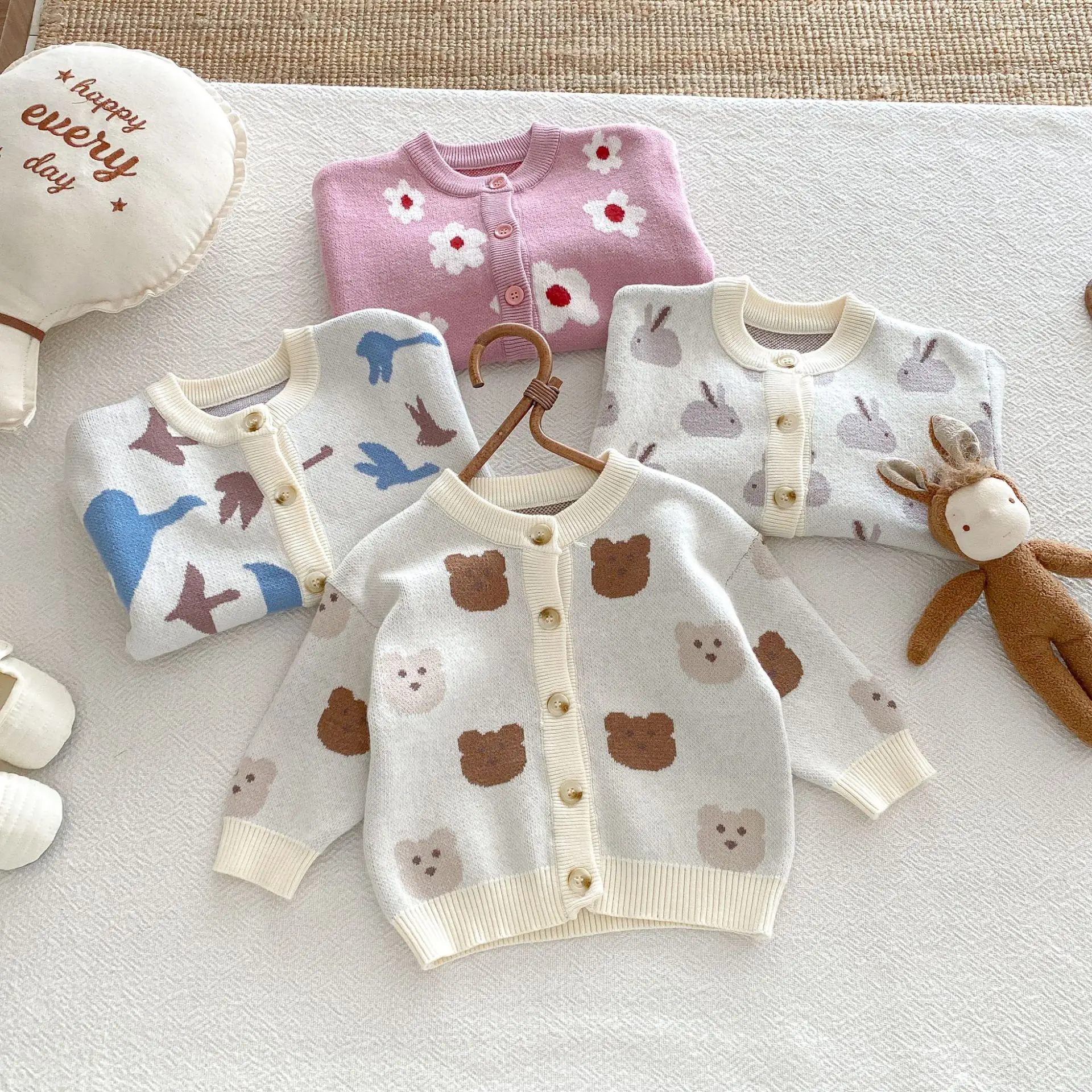 2026 Winter New Baby Long Sleeve Knitted Coat Boys Girls Cartoon Print Sweater Cardigan Infant Casual Knitwear Toddler Clothes 5
