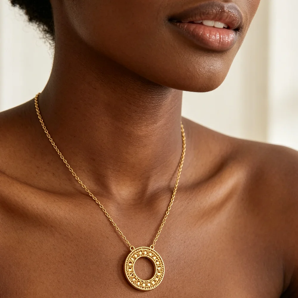 18K vergoldetes, hohles, geometrisches 4-teiliges Schmuckset für Damen, luxuriöse Kreis-Halskette, Armband, Ohrringe, Ring, Hochzeits- und Alltagsschmuck, Geschenk – Detail 2
