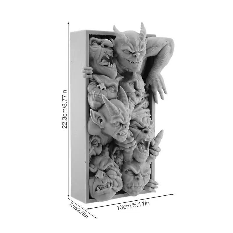 Demon Book Stopper Decorations Book Corner Decoration Horror Resin Gothic Statue Shelf Decoration for School Home Offices