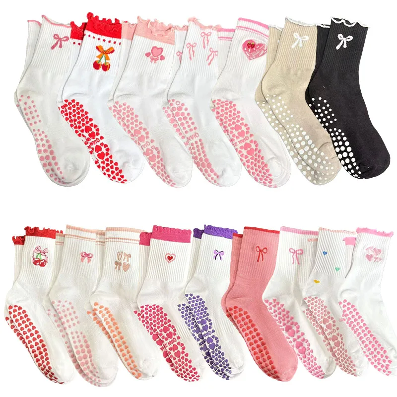 

European sizes 36-43, 1 Pair of Bow-Tie, Floral Pattern Cute Embroidery with a bit of Glue on the Bottom, Mid-Calf Yoga Socks