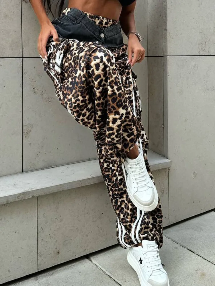 [EWQ] American Fashion Denim Patchwork Leopard Print High Street Pants Striped Wide Leg Pants Women 2024 Autumn New Tide 16O2365