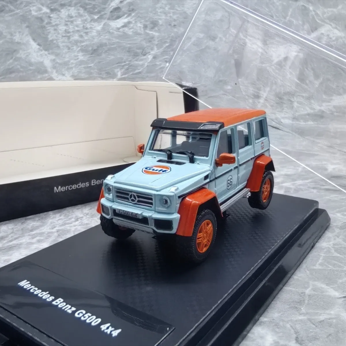 1:64 Mercedes-benz G500 4x4 G-class Pickup Original Alloy Diecast Car Model Gulf