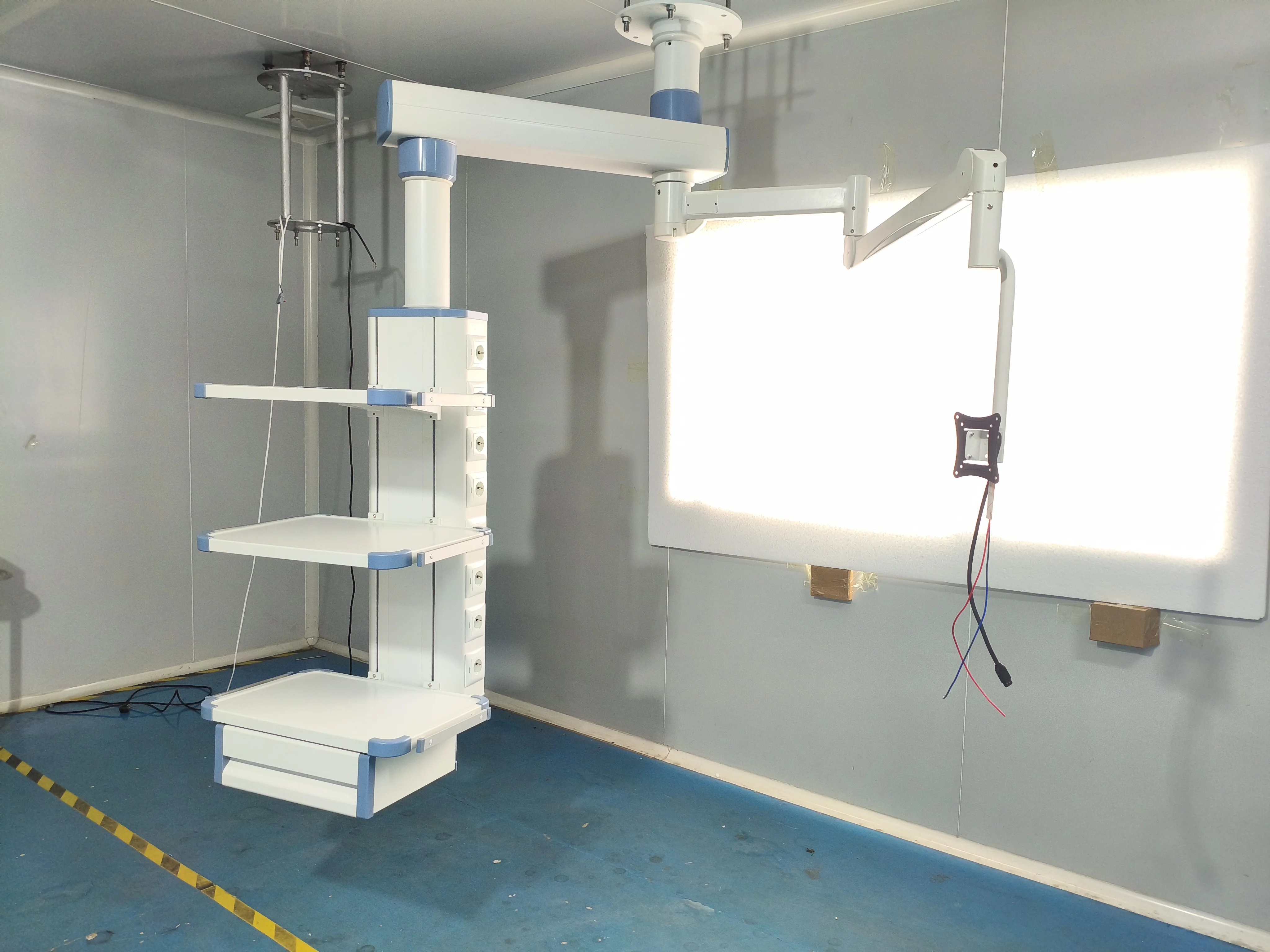 Medical Ceiling Pendant with Gas Outlets and Power Supply Surgical ICU Ceiling Pendant for Operating Room Hospital