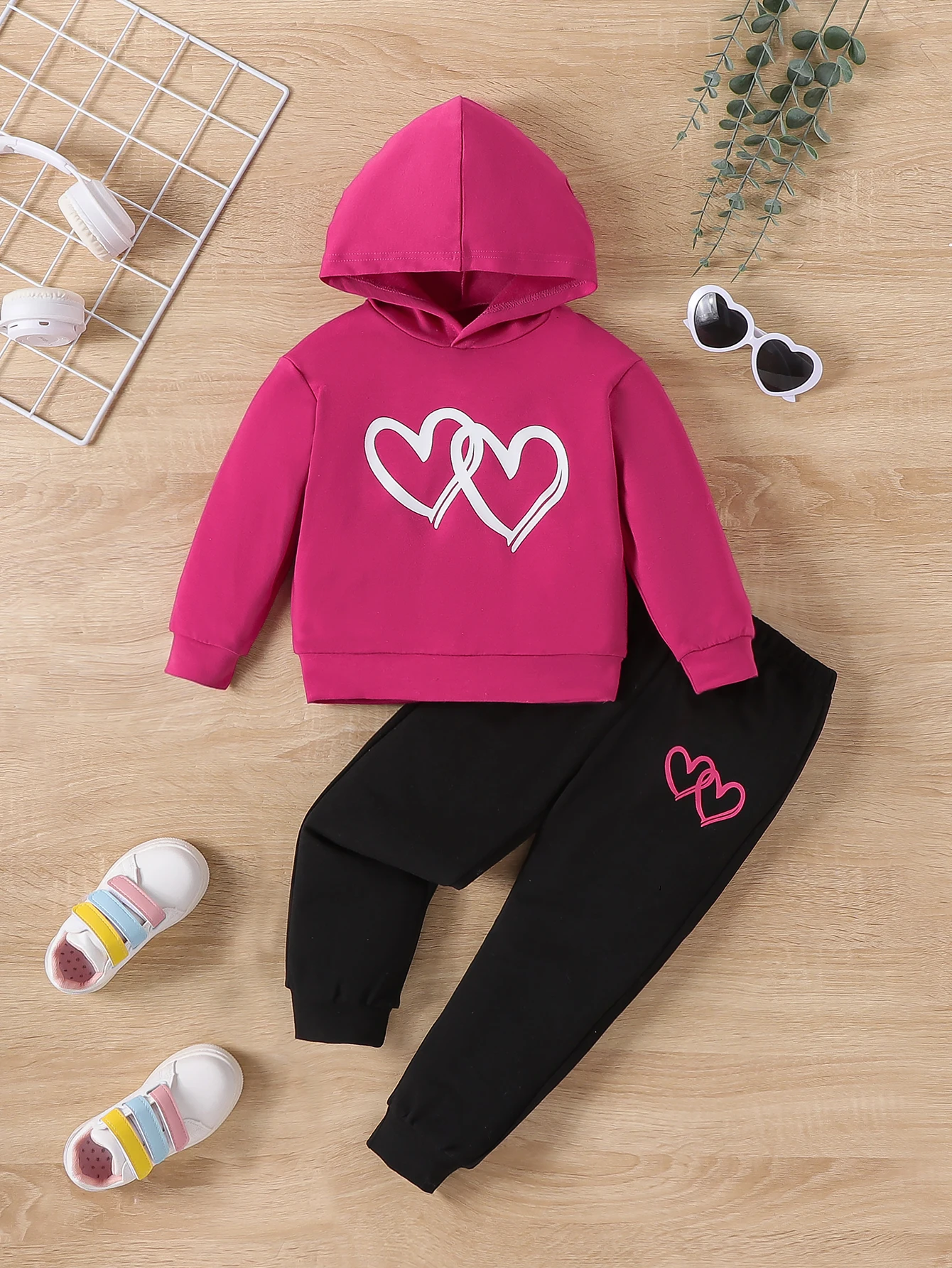 

Children's Suit Girls 2pcs Baby Girls Kids Heart Print Hooded sweatshirt + Pants Casual Set