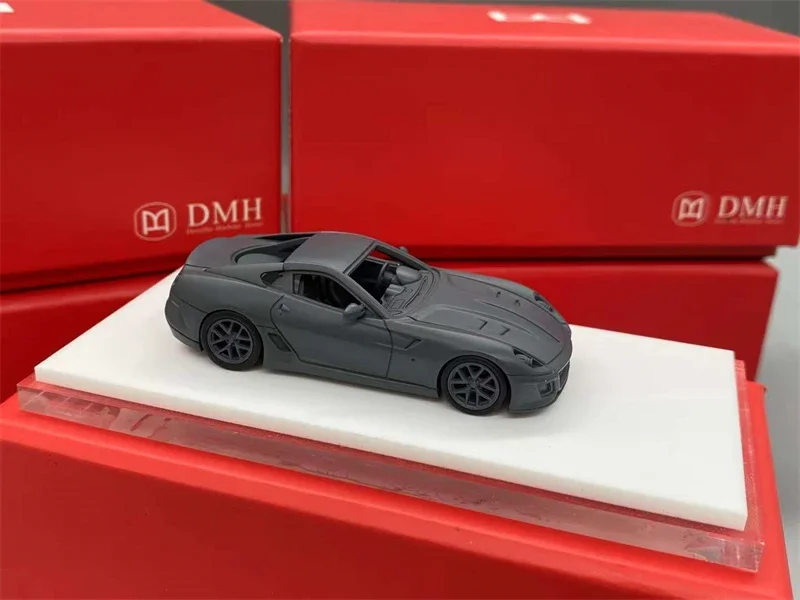 DMHレジンモデルカー、1:64、599 gto認定299