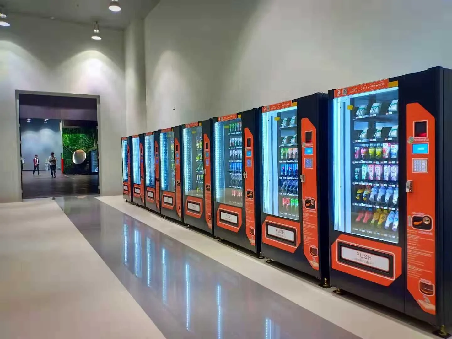 Vending Machine Snacks And Drinks & Combo Vending Machine