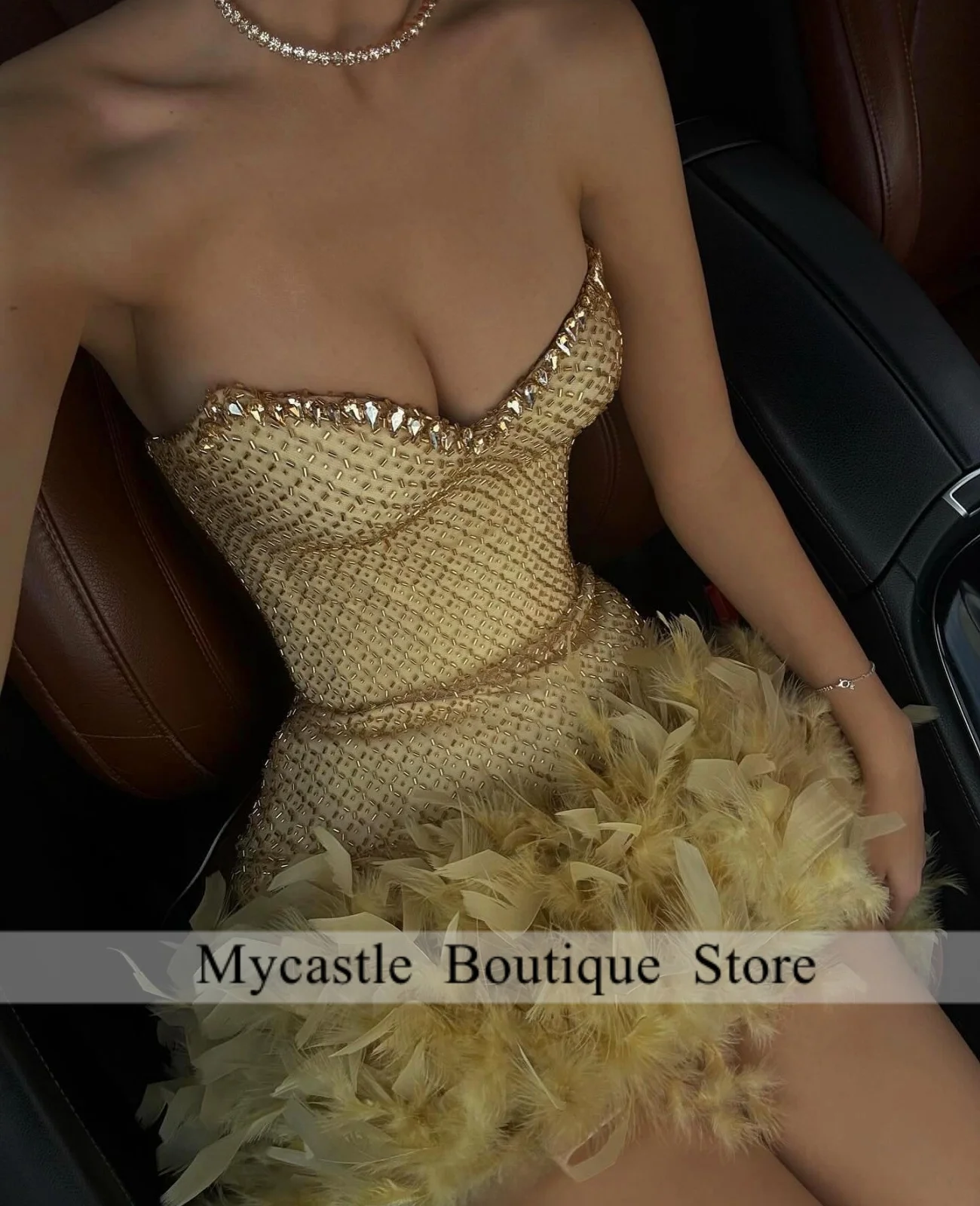 

Elegant Vintage Sweet Pink Feathers Short Prom Dress Beads Sexy Customized Mini Cocktail Dresses Prom Dress Evening Party Gowns