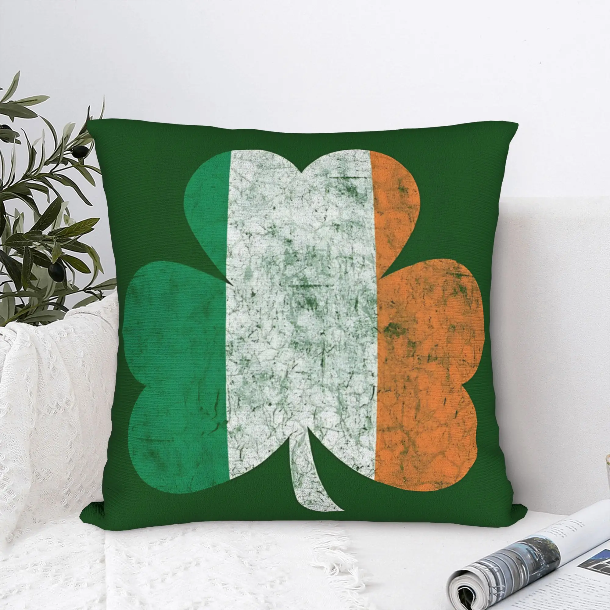 Vintage Irish Shamrock Saint Patrick Day Pillow Cover  Fashion Pillow Case For Office Car Home Decor Comfy Cushion Cover Gift