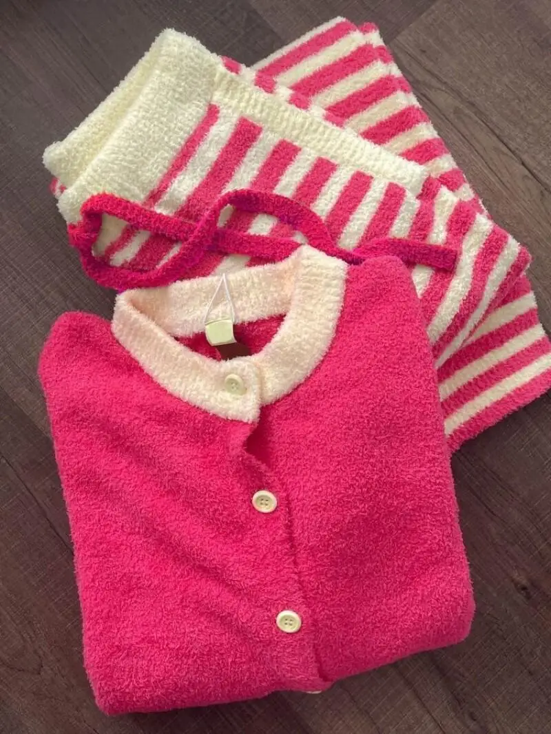 

Женский фланелевой пижамный комплект в корейском стиле, милая зимняя теплая одежда для сна, уютная удобная домашняя одежда на флисовой подкладке, новая модель