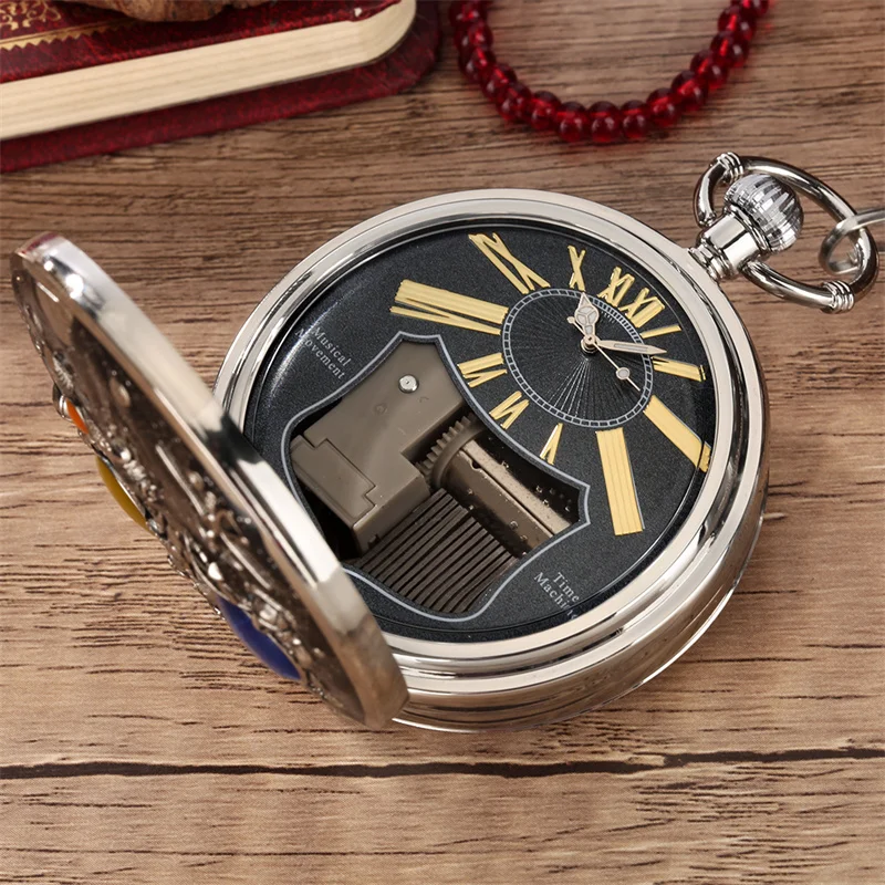 Steampunk-Stil Weltraum-Astronaut Musikalische Quarz-Taschenuhr mit Melodie aus dem Film „Castle in the Sky“, neuartige Zeitmesser mit Anhängerkette – Detail 3