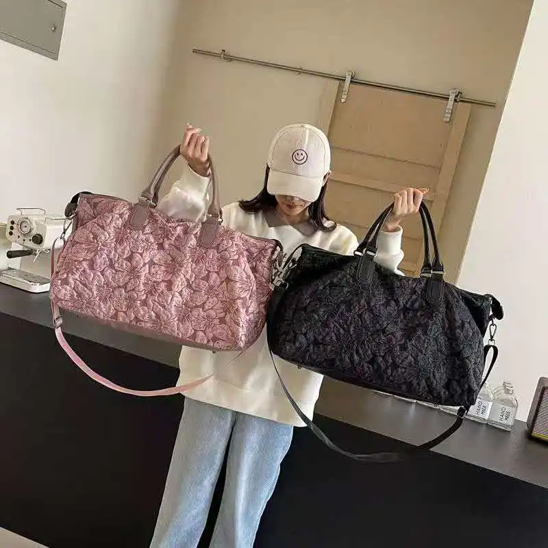 

2026 Fashionable large-capacity business travel bag for light fitness storage commuter single-shoulder women's bag