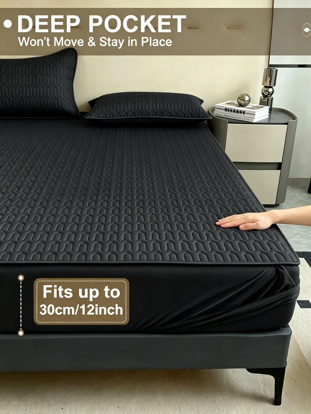 One-piece quilted waterproof mattress protector, excluding pillow and mattress core, soft and comfortable white bedding mattress