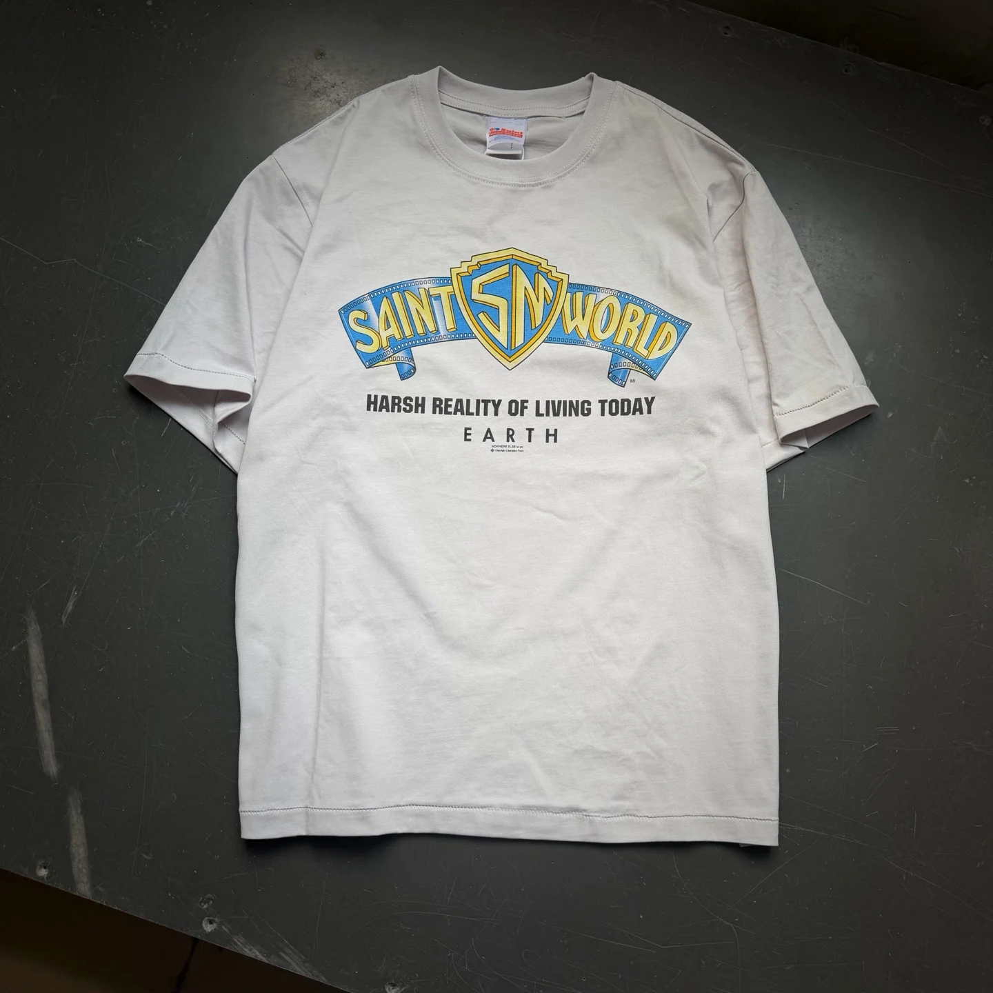 Retro American Street Washed Cotton Shield Badge Contrast Color Print Short Sleeve Tee Unisex Oversized Loose T‑Shirt