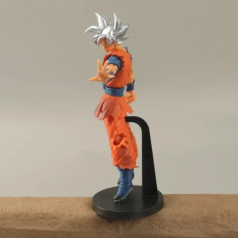 En Stock Dragon Ball Anime pelo plateado figura de Son Goku autoadhesiva Kungfu Budokai alcance Vegeta figura de acción modelo juguetes regalos