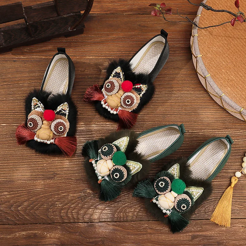 

Новые женские тканевые туфли в старинном китайском стиле, ручная работа, вышивка, с кисточками, этнические, с мягкой подошвой