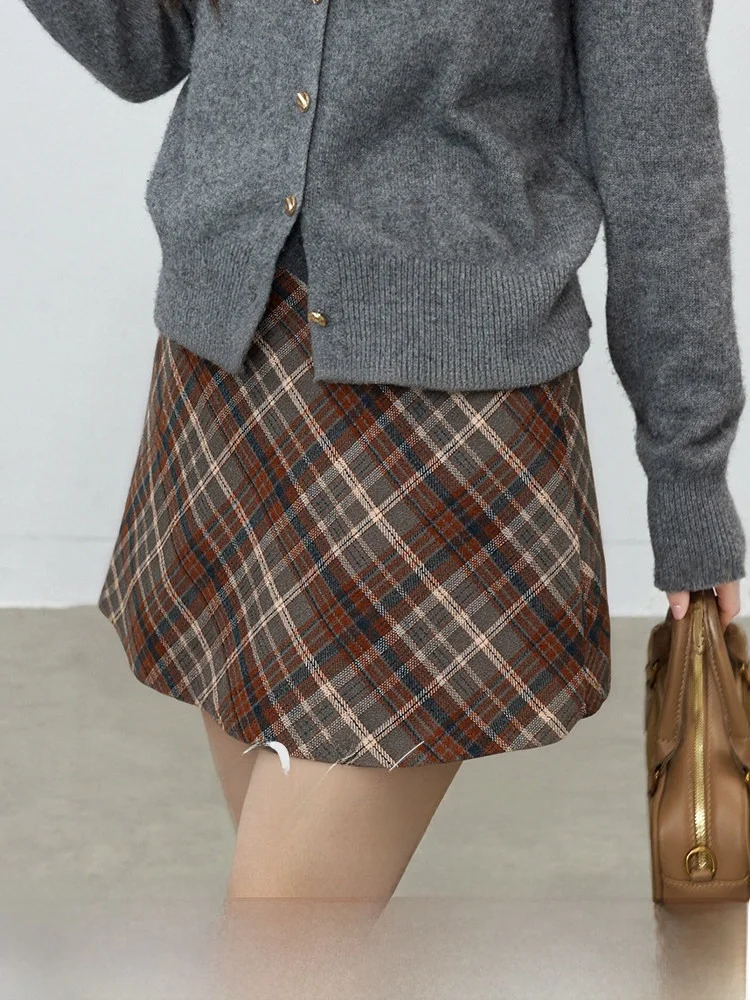 

High Waist A-Line Skirt Warm Woolen Retro Korean Sle f Skirt for plus Size Women Winter Season Cheered Wrap aroun...