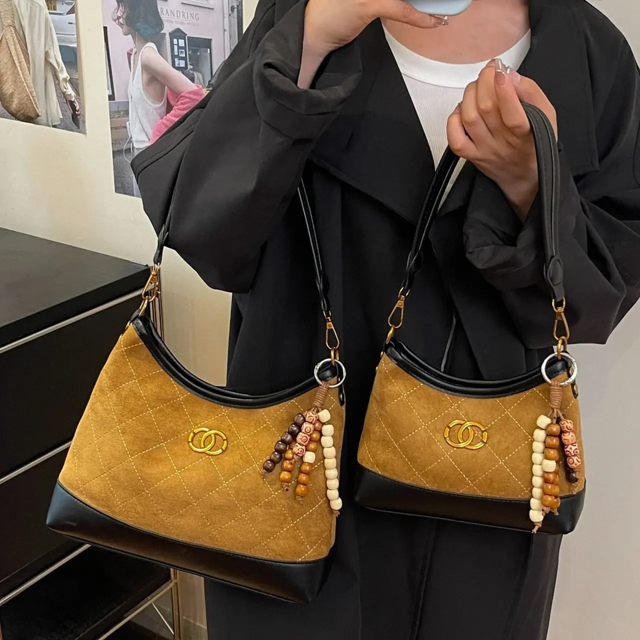 

2025 New Women's Vintage Matte Tote Bag, Chic Adjustable Strap Crossbody Purse, Versatile Shoulder Bag for Work & Daily Commute