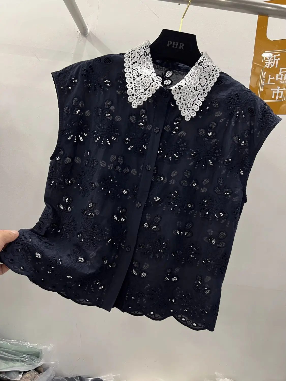 Korean Sle Loose Fit ort Svel irt Women's Faion Summer 2025 Embroidered Lace Collar Trendy Top Commute Wear