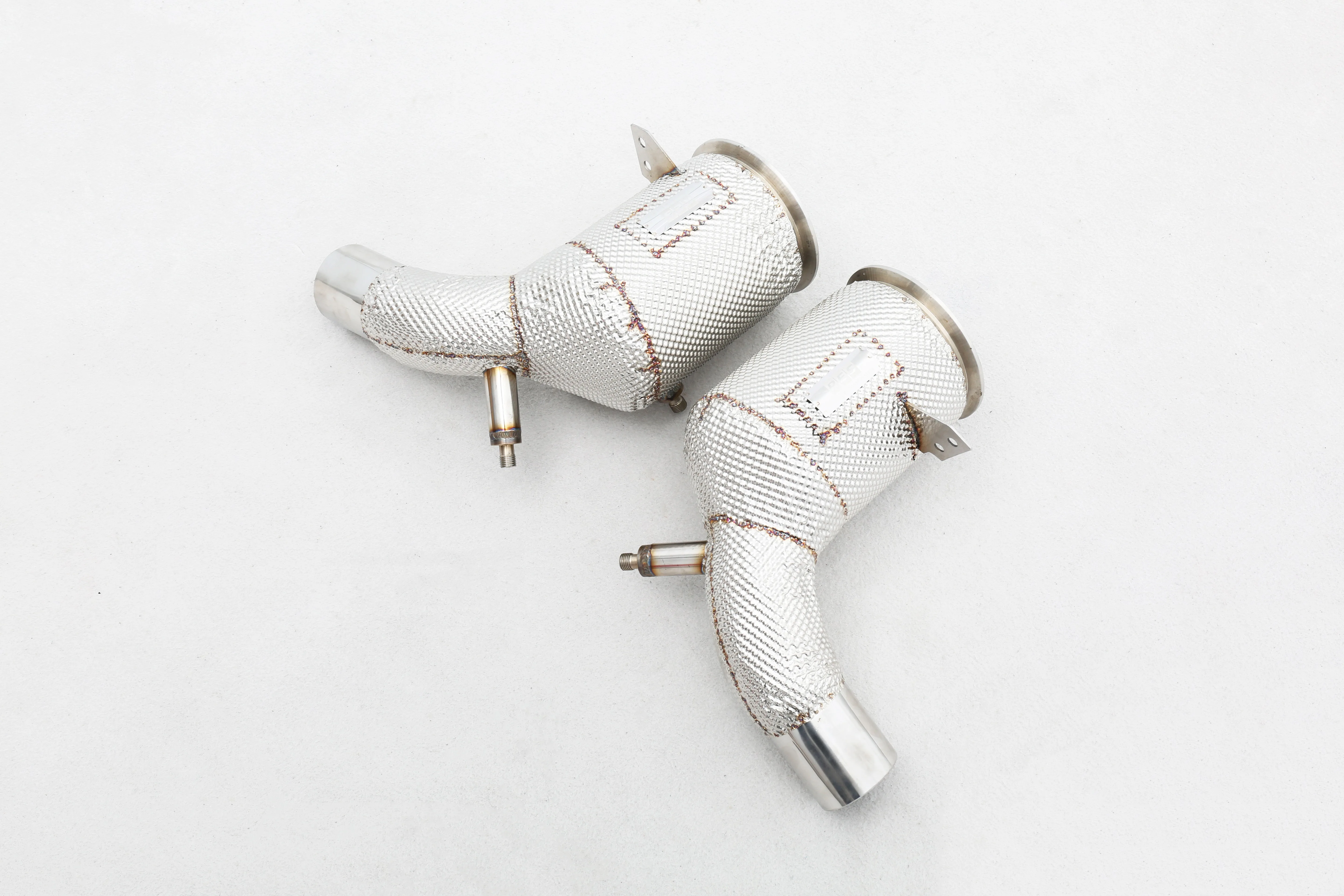 OEM مخصص 304 الفولاذ المقاوم للصدأ أنبوب سفلي عالي التدفق مع درع حرارة مناسب تمامًا لـ 992 3.0T #3