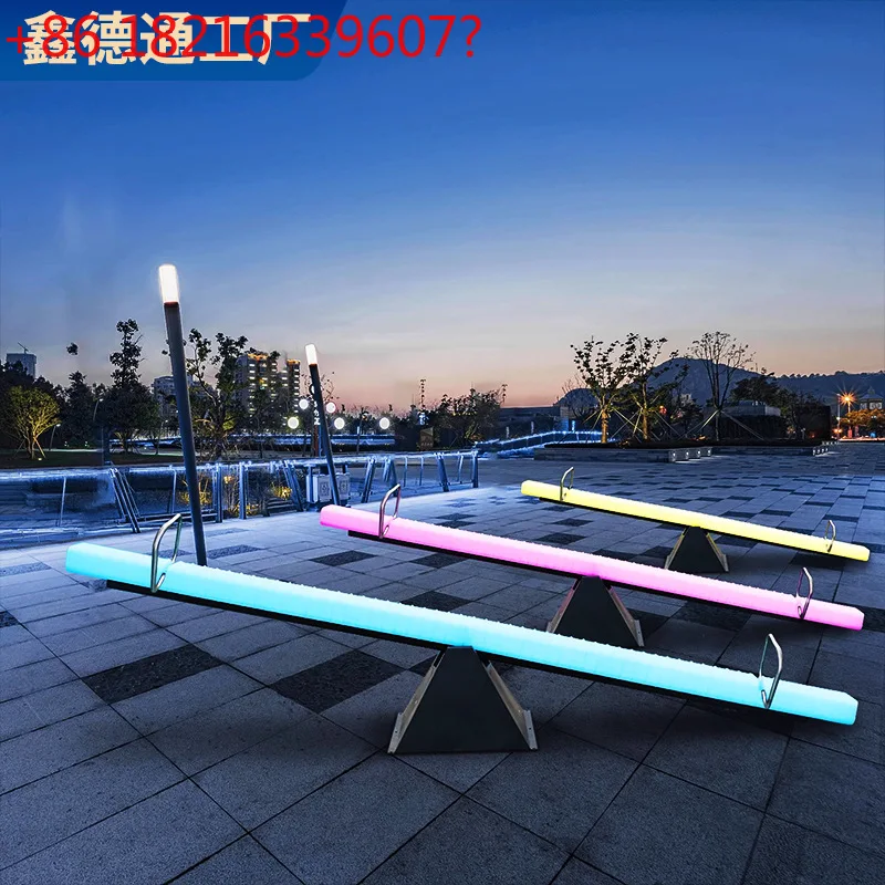 

Children's toy clock in shopping mall scenic spot Decoration factory direct sales Outdoor landscape lights