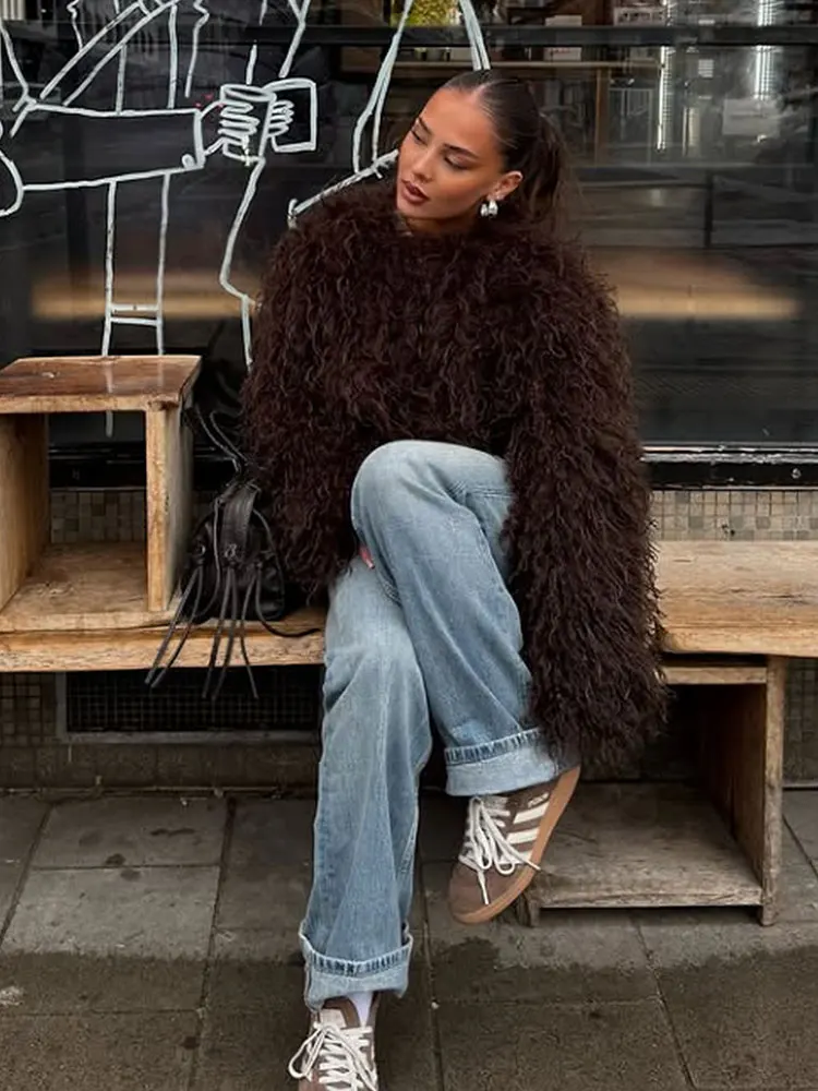 

TFAFXY Women's Casual Chic Artificial Fur Jackets Women Long Sleeve Short Thick Soft Coats Fashion 2025 Autumn Winter Outwears