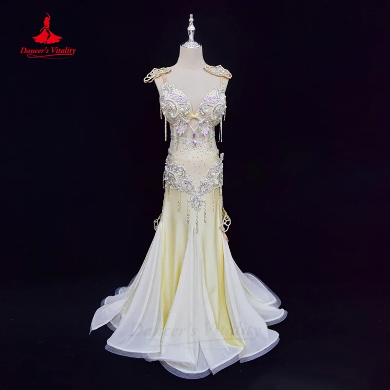 

Костюм для танцев BellyDance, комплект из 2 предметов, роскошный бюстгальтер со стразами и жемчужинами и длинная юбка рыбий хвост для взрослых, одежда для профессиональных ВОСТОЧНЫХ ТАНЦЕВ