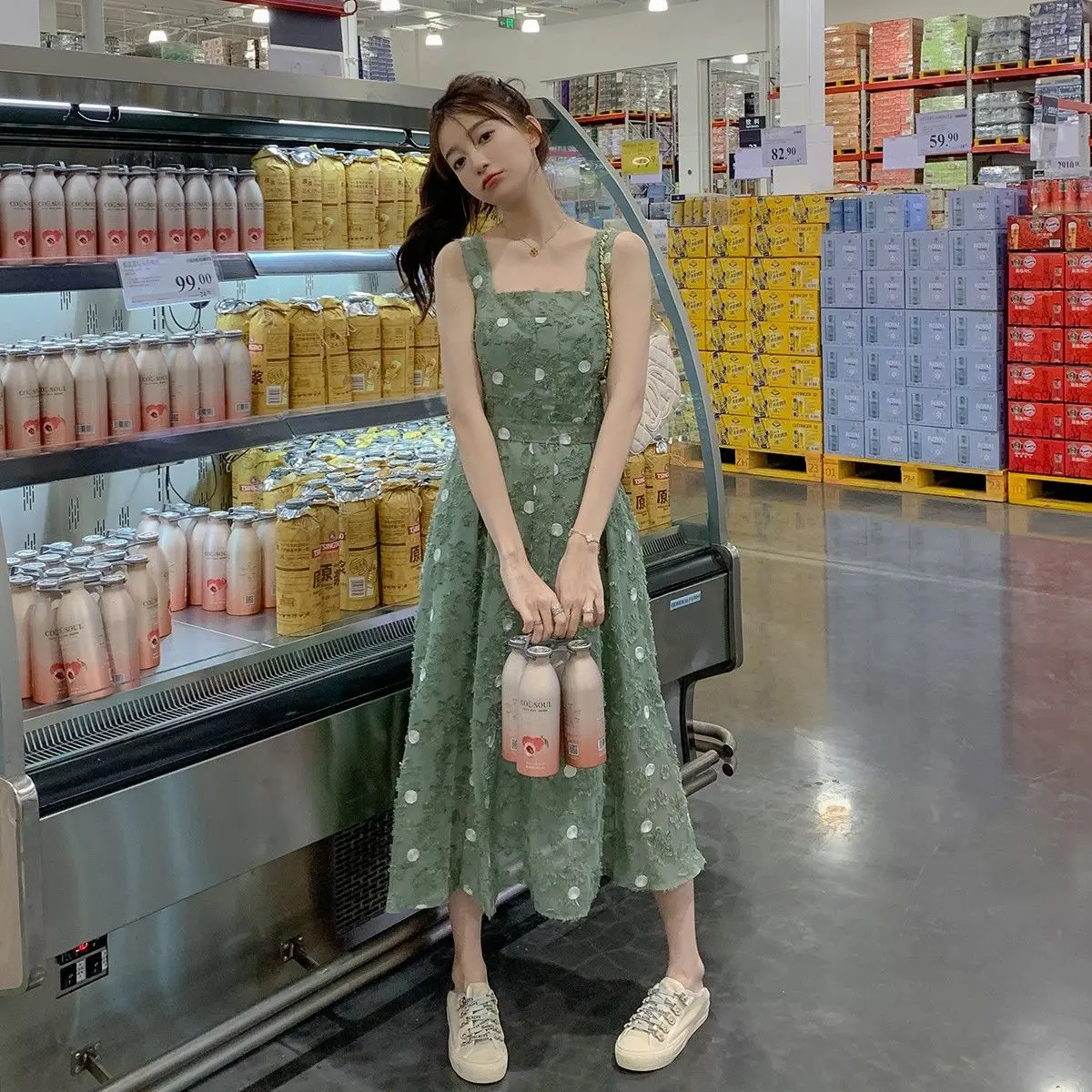 فستان أبيض منقط باللون الأخضر مع حزام ناعم للصيف الجنية نمط جديد فساتين بحزام طويل مزين بالزهور بمزاج التخسيس الفرنسي #5