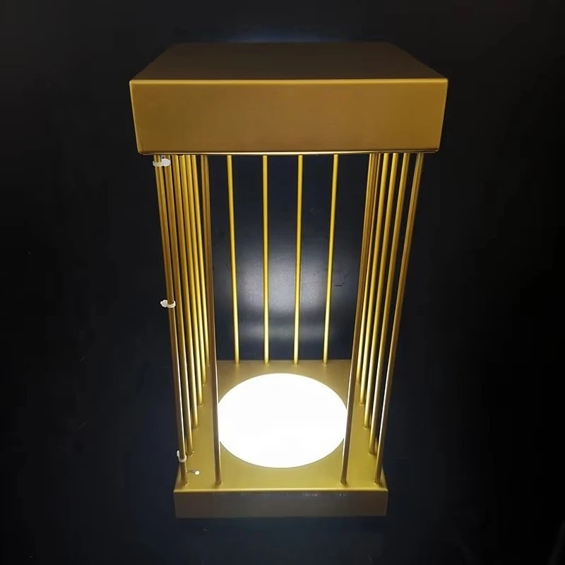 High-End Bespoke LED Bottle Display RackNight Club Bar Acrylic VIP Service Display Custom LED Tequila Bottle Display Holder Glor
