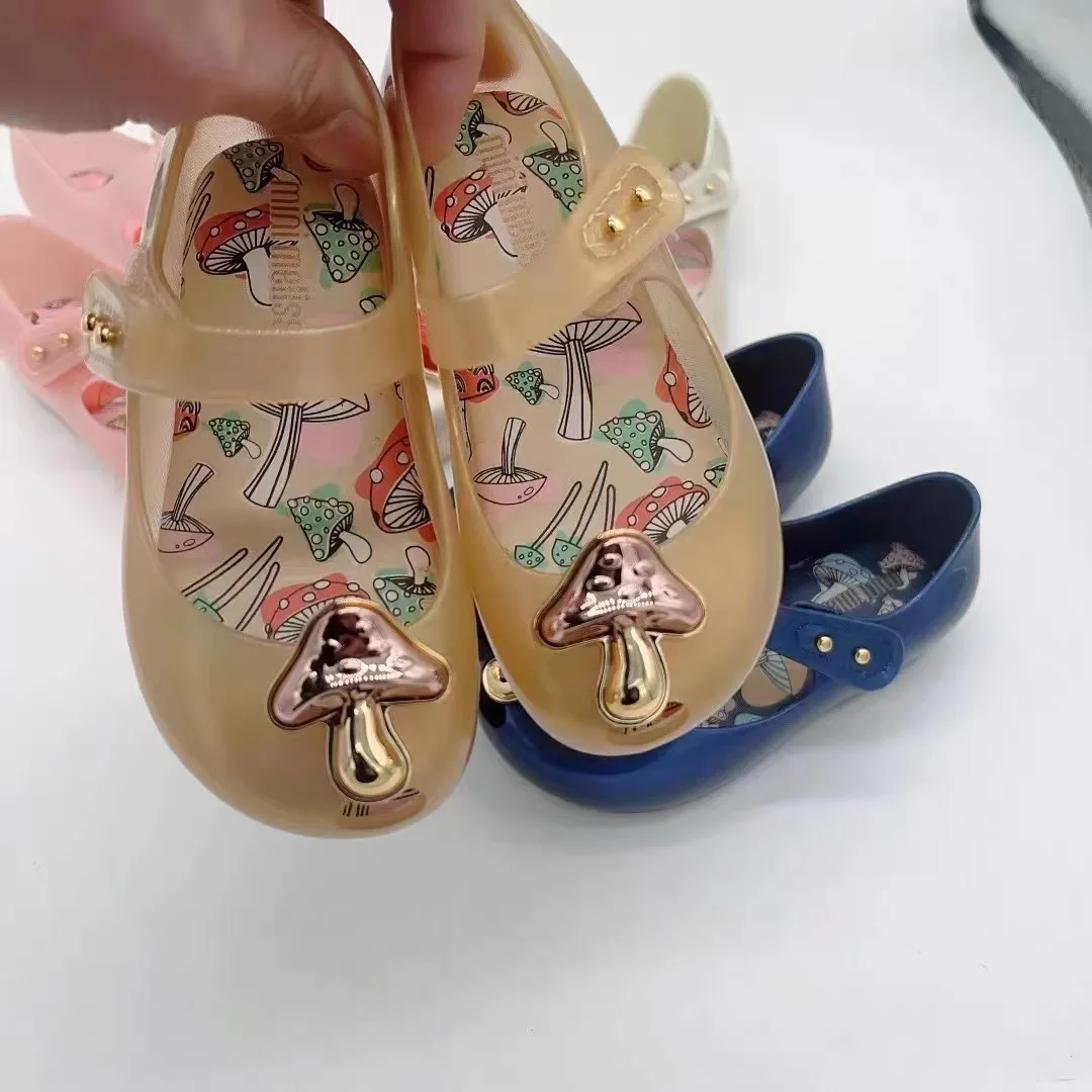 Summer Sandals Princess Party Beach Shoes Children\'s Shoes 2023 New Brazil Mini Melissa Girl Jelly shoes Mushroom Soft Girls