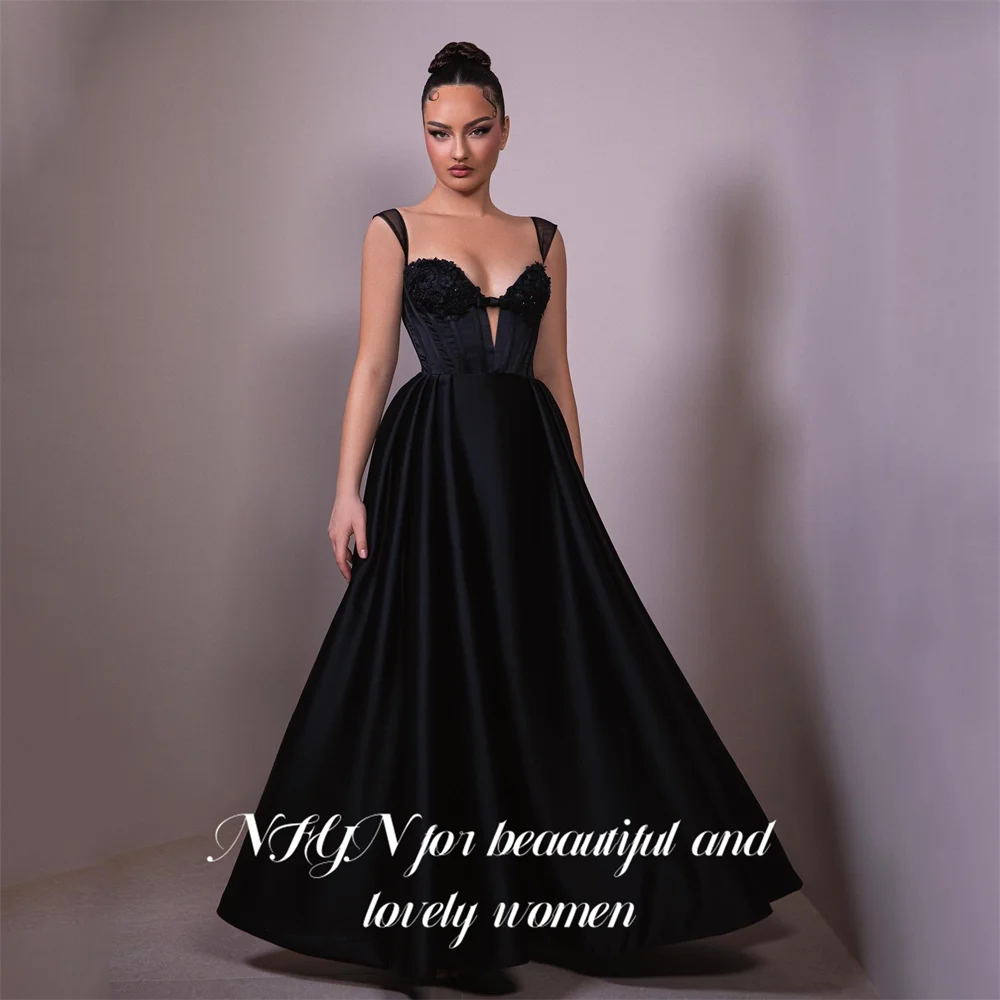 

NFYN Black Sleeveless Evening Gown Sexy V Neck Prom Dress A Line Satin Wedding Evening Dresses Lace robes de soirée Customized