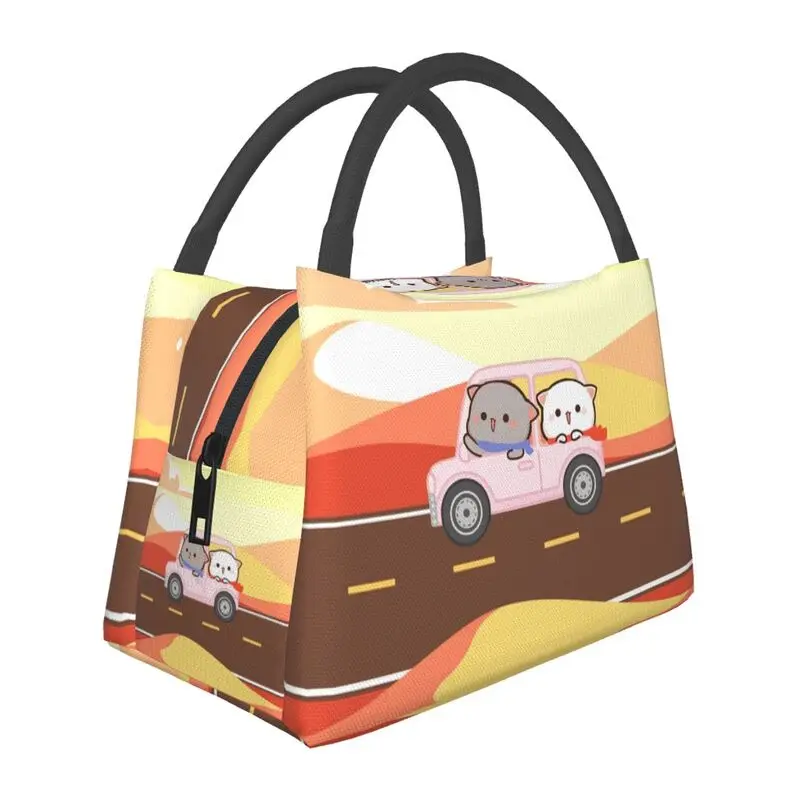 

Goma Rides A Car With Peach Thermal Insulated Lunch Bag Women Cute Mochi Cat Lunch Container for Outdoor Picnic Meal Food Box