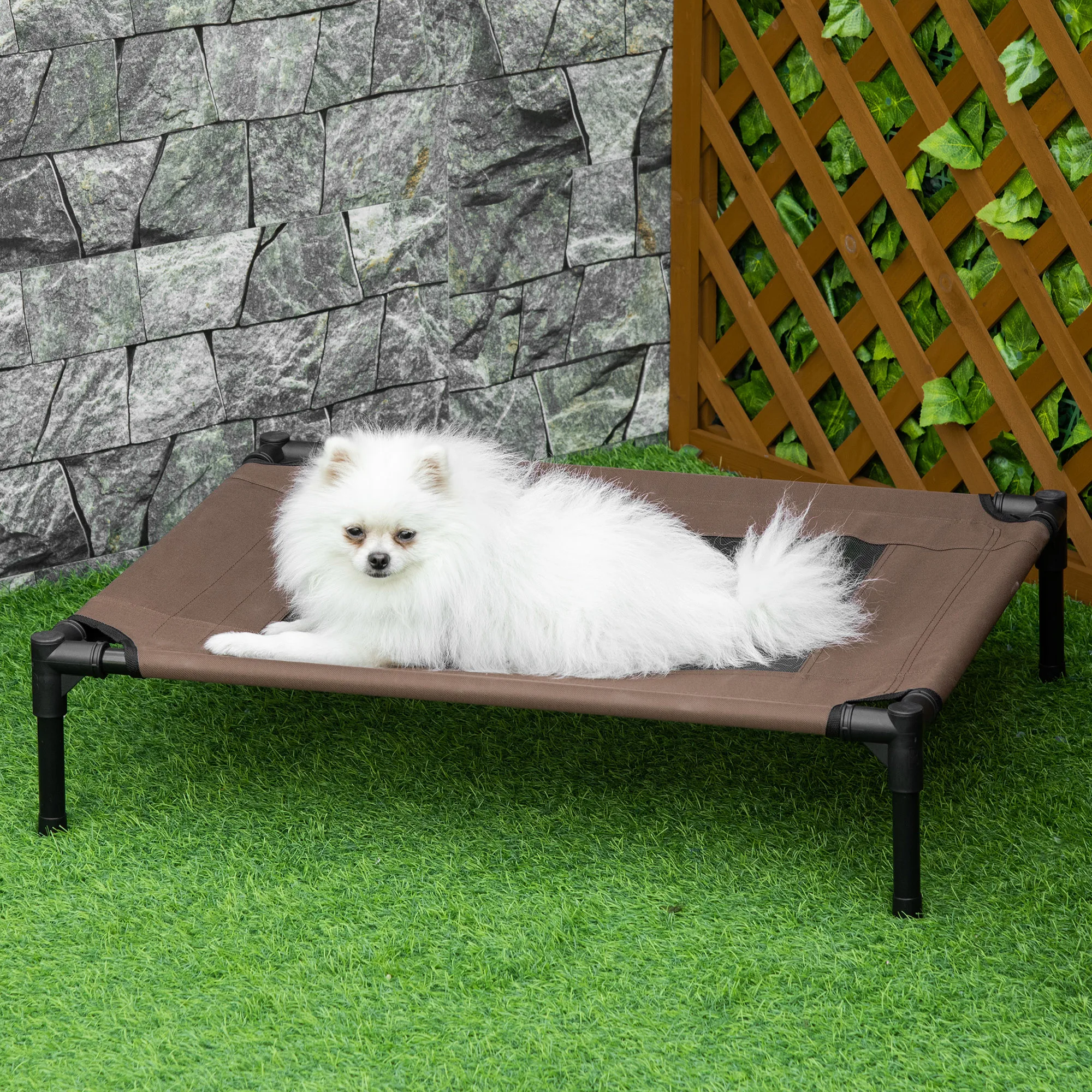 PawHut verhoogde bed voor honden en katten, huisdieren, stof Oxford canvas micro geperforeerd Textilene 76x61x18 cm zwart bruin