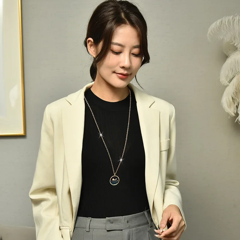 새로운 로맨틱 오션 고래 목걸이, 패셔너블하고 다재다능한 여성 가을 ​​겨울 스웨터 목걸이