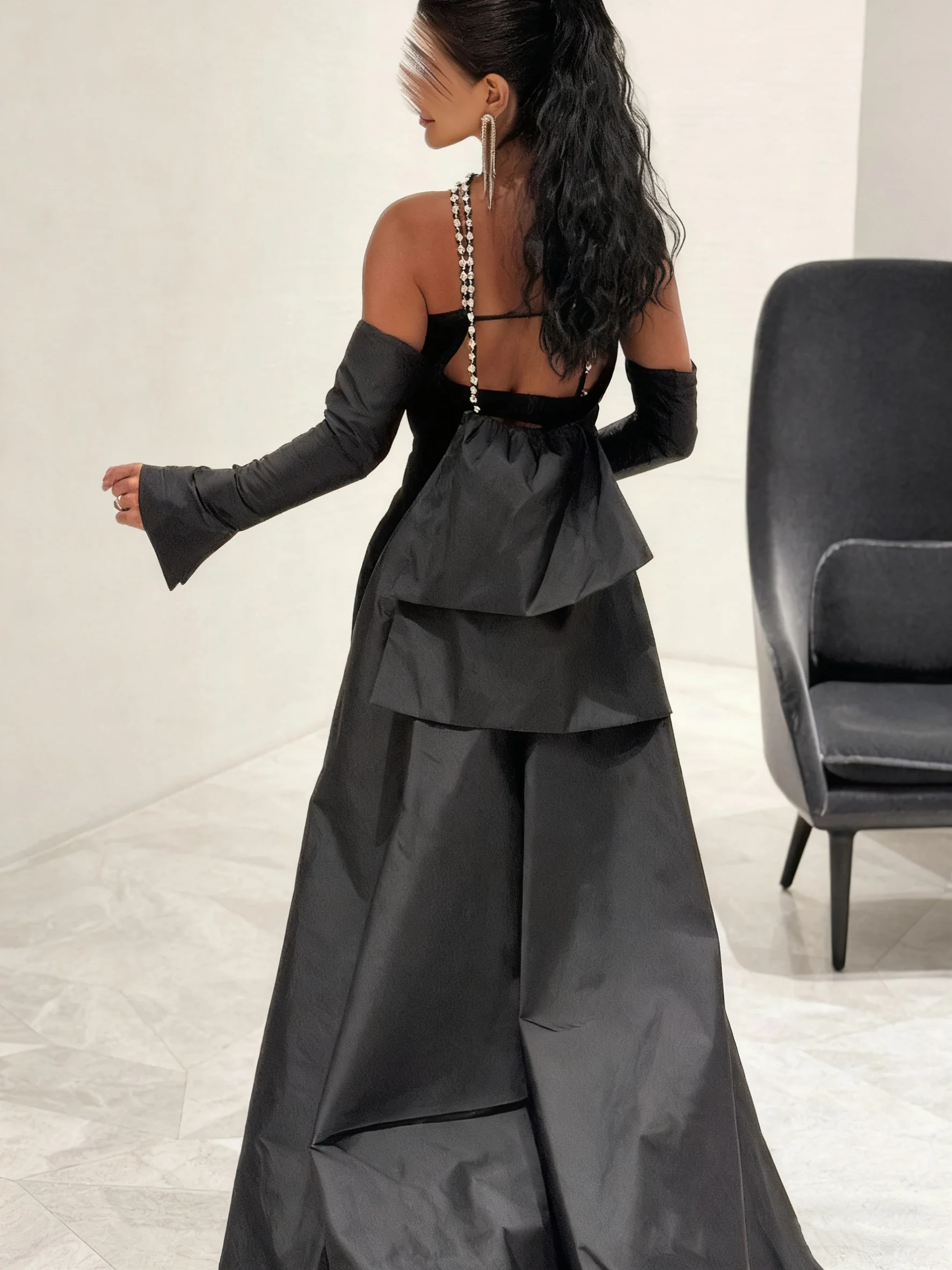 Abito da sera sexy con colletto incrociato nero personalizzato per occasioni speciali Abito da donna Abito da festa per ospiti di nozze