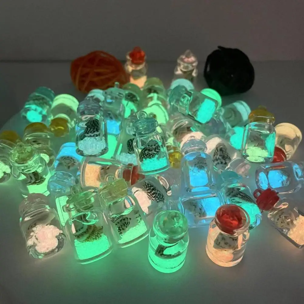 24Pcs Acrylic Luminous Mini Drift Bottle Simulated Conches Bottle Transparent Glowing Shell Bottles Conch Bottle Keychain Gift