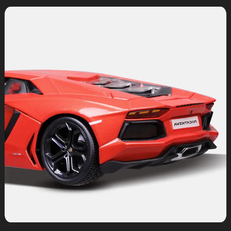 In Stock Bburago 1:18 Lamborghini Aventador Lp 700-4 Assembly Car Toys Alloy Miniature Diecast Model Toys Sports Car Kids Gift