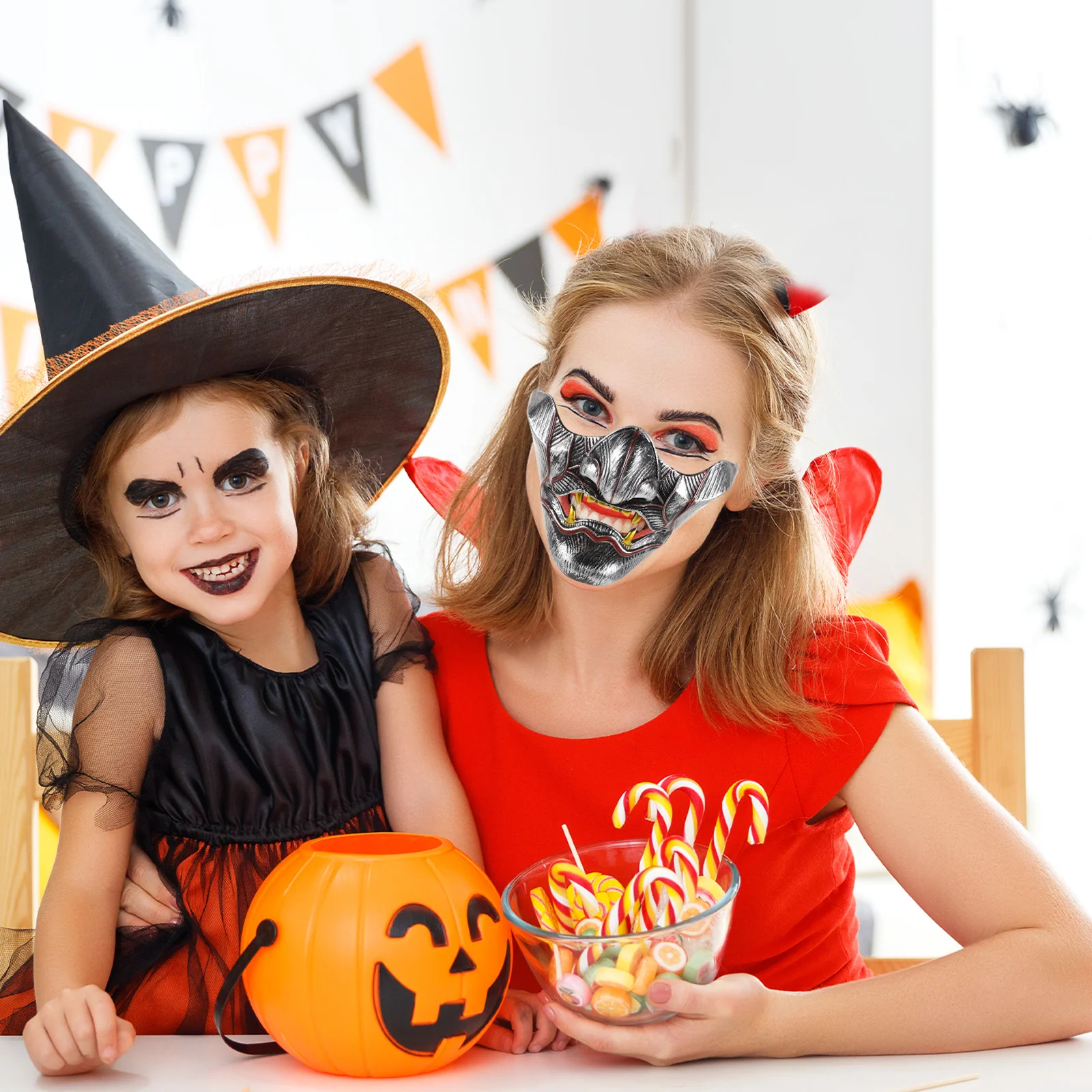 Half Face Demon Masker Prajna Cosplay Halloween Prop Comfortabele pasvorm Cover voor gemaskerde balevenementen