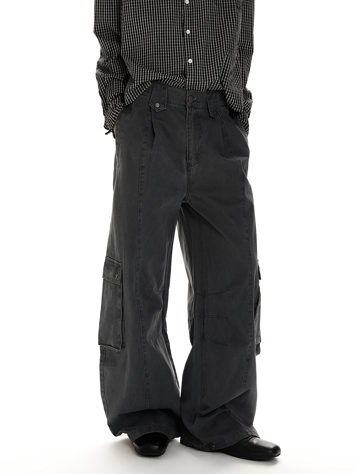 

Retro Decrion Pleated Multi-ket Weathered Work Trousers Loose Straight Casual Pants for Men And Women Commute