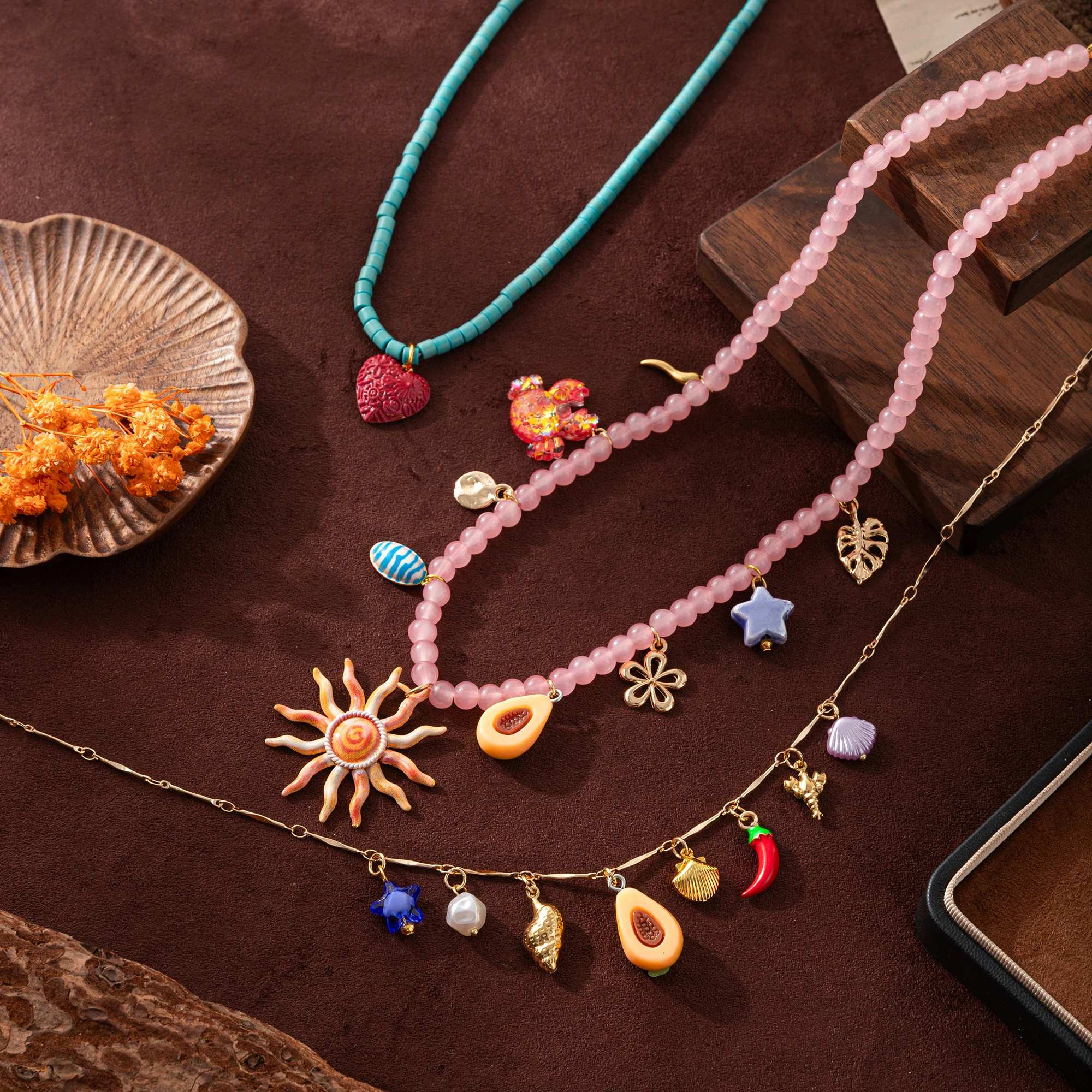 جديد عصري وجه الشمس مطرز شل الحب قلادة ضوء القلائد الفاخرة عالية الجودة للنساء