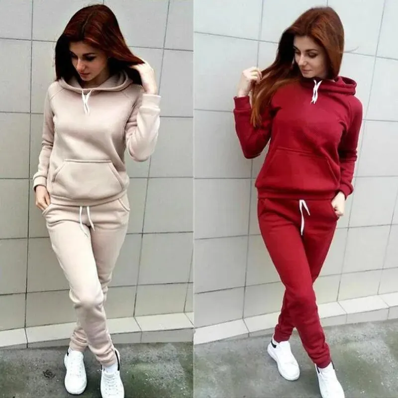 Sports and Leisure Suit Women\'s Autumn and Winter 2024 New Loose Fashion Fried Street Short Cardigan Slim Sweater Two-piece Suit