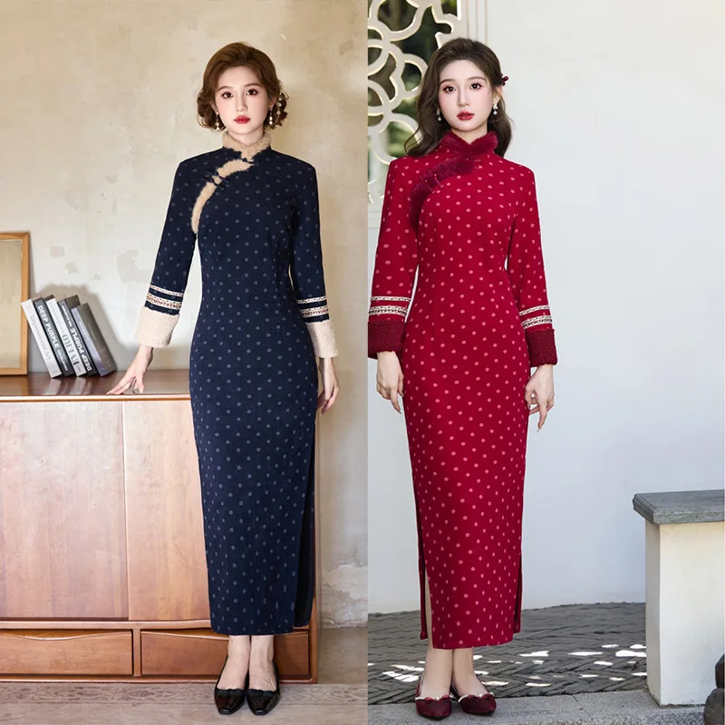 

Autumn and Winter Thick Long Sleeved Cheongsam 2025 New High-end Slim Fit Cotton Velvet Improved Chinese Style Retro Cheongsam