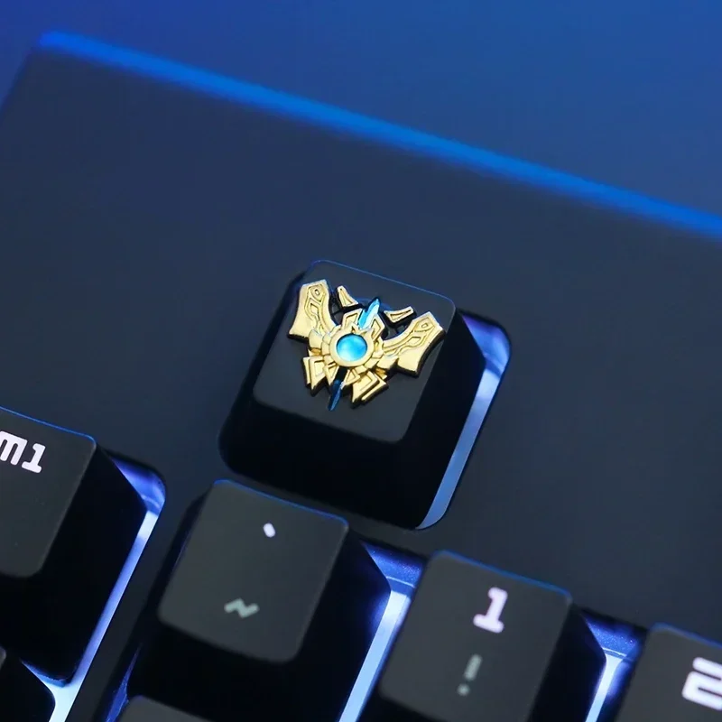 LOL Zinc-aluminum Alloy Translucent Keycaps The Strongest King Mechanical Keyboard Personalized Art Gamer E-sports Accessories