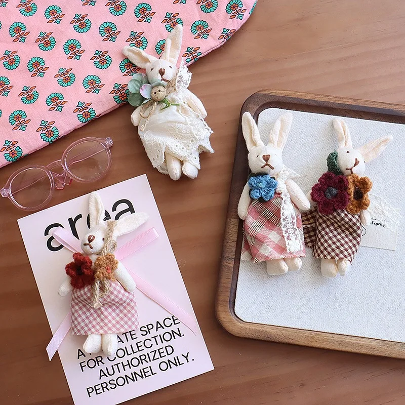Rabbit Brooch Forest Style Fabric Plaid Dress Lace Flowers Cartoon Bunny Pendant Fresh Clothing Hair Accessory