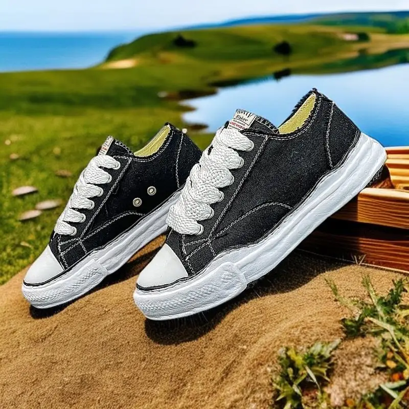 

All-match small shoes thick sole heightening Japanese canvas outdoor casual sports shoes3