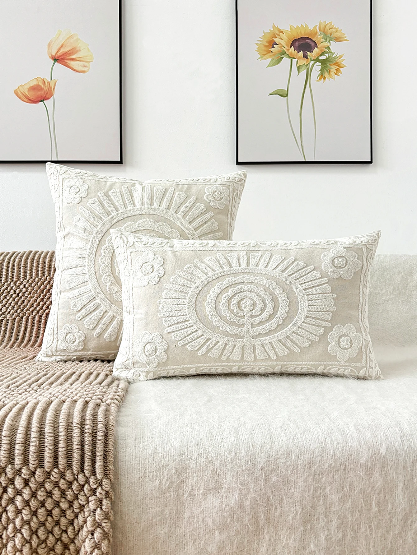 1pc, White French-Style Floral Pattern Woven Polyester Zipper Closure Pillow Cover - Simple Chic Bedroom Decor