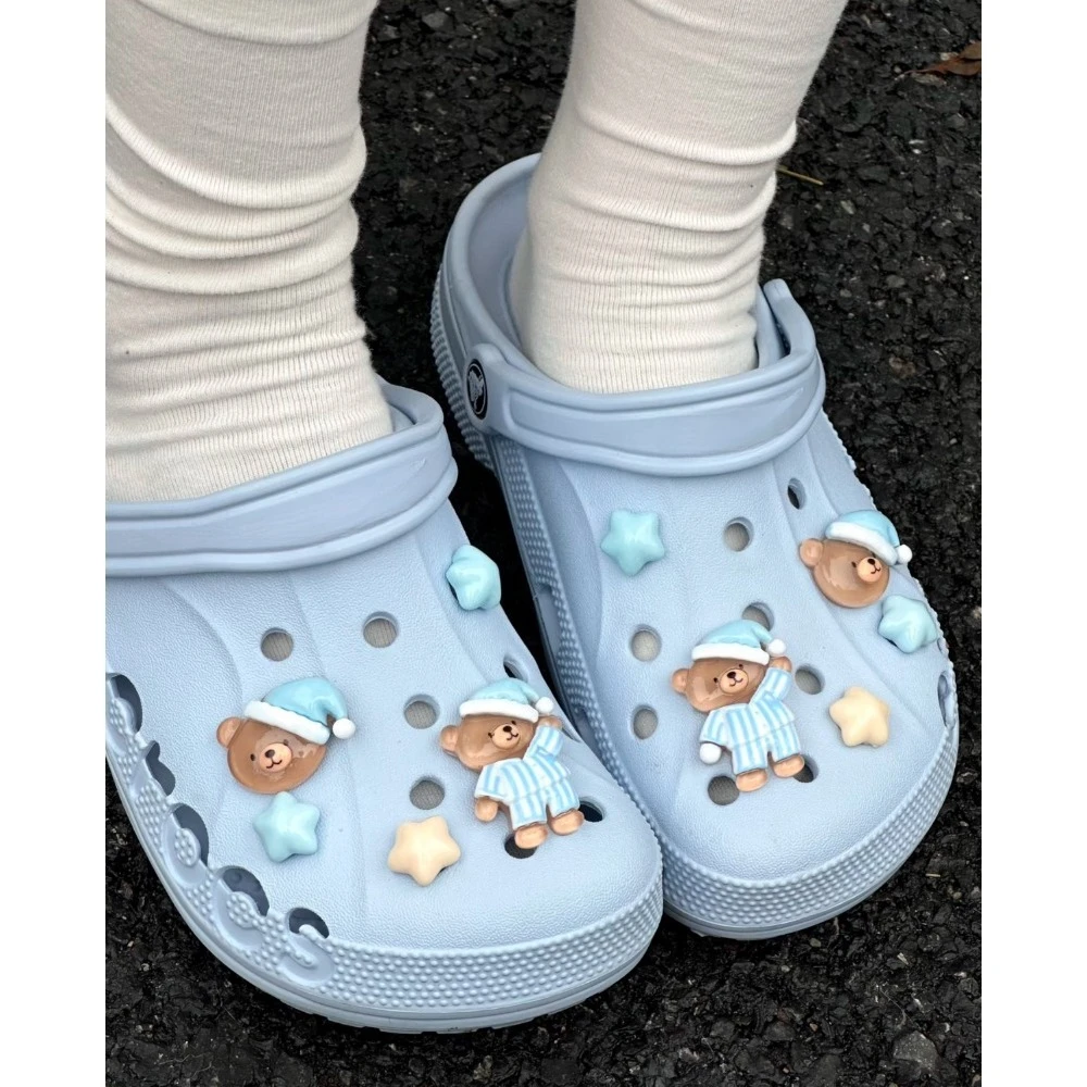 10pcs Sleepy Bear Designer Shoes Charms Set Fit Shoes Decoration for Hole Shoes Ornaments Women Shoes Accessories Pins Wholesale