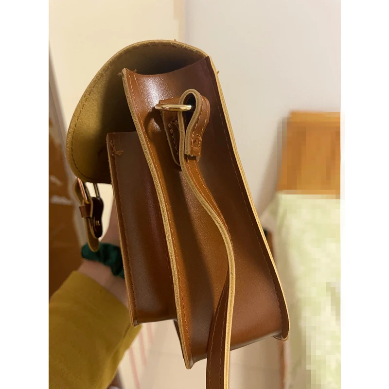 Women's Shoulder Bag Brand Designer Women's Pu Leather Straddle Bag Simple Girl's Purse Handbag 2022 New Style Messenger Bag