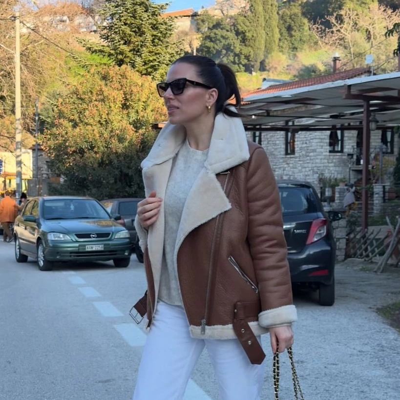 سترة نسائية شتوية دافئة من Oligai مصنوعة من الجلد الصناعي مع حزام ملابس الشارع الشهير معطف سميك لسائقي الدراجات النارية ملابس خارجية متينة