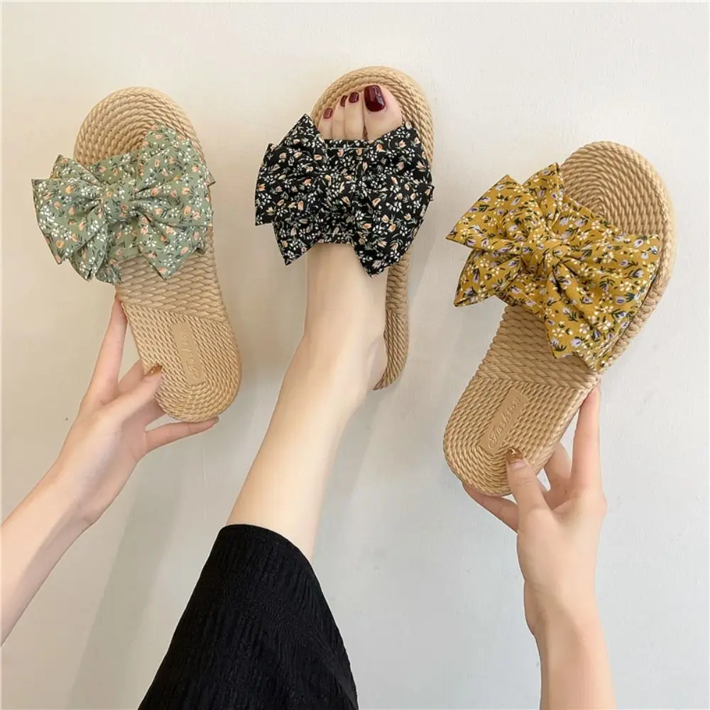 

Casual Floral Flip Flops Women Holiday Non-Slip Seaside Flats Sandals INS PVC Vacation Beach Slippers Summer Swimming