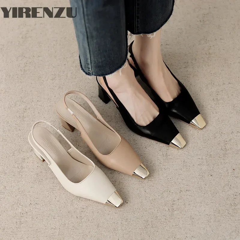 

Сандалии с крышкой головы во французском стиле, женские летние юбки, туфли на высоком каблуке с острым носком, толстый каблук сзади, пустой дизайн, мягкая кожаная обувь